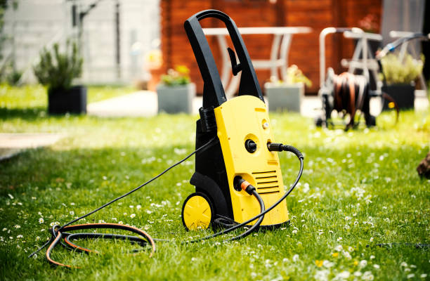Professional Pressure Washing Services in Batesville, MS